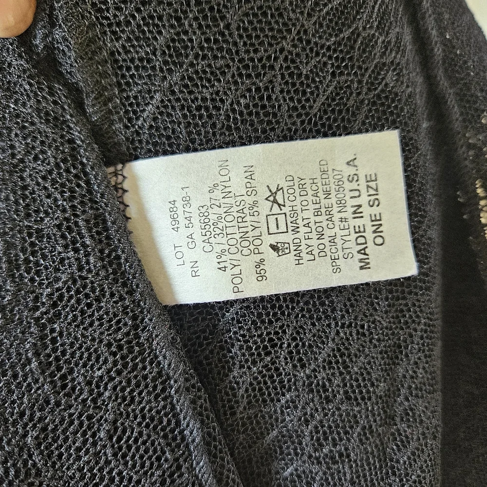 Nally & Millie Tiered Lace Overlay Top – Black Size OS NWT - Picture 11 of 13